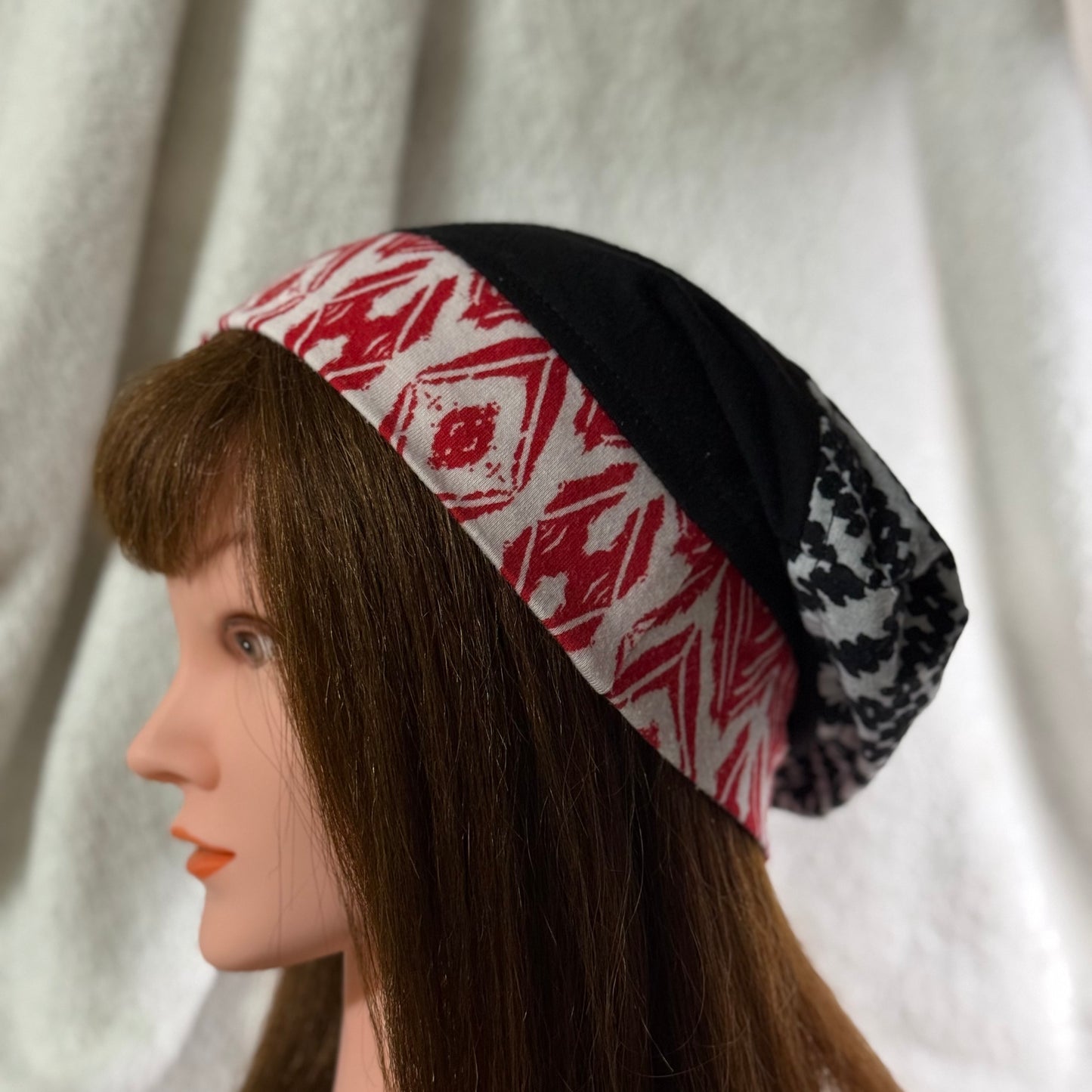 Black & Red Geometric Lightweight Slouch Beanie – Upcycled Everyday Hat