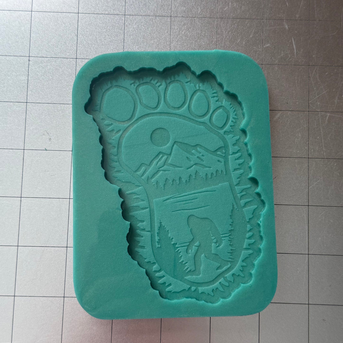 Big Foot Flat Mold