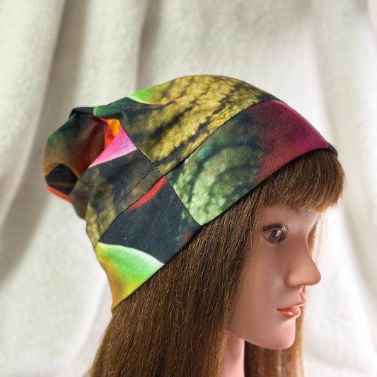 Psychedelic Shroomie Lightweight Slouch Beanie – Upcycled Everyday Hat