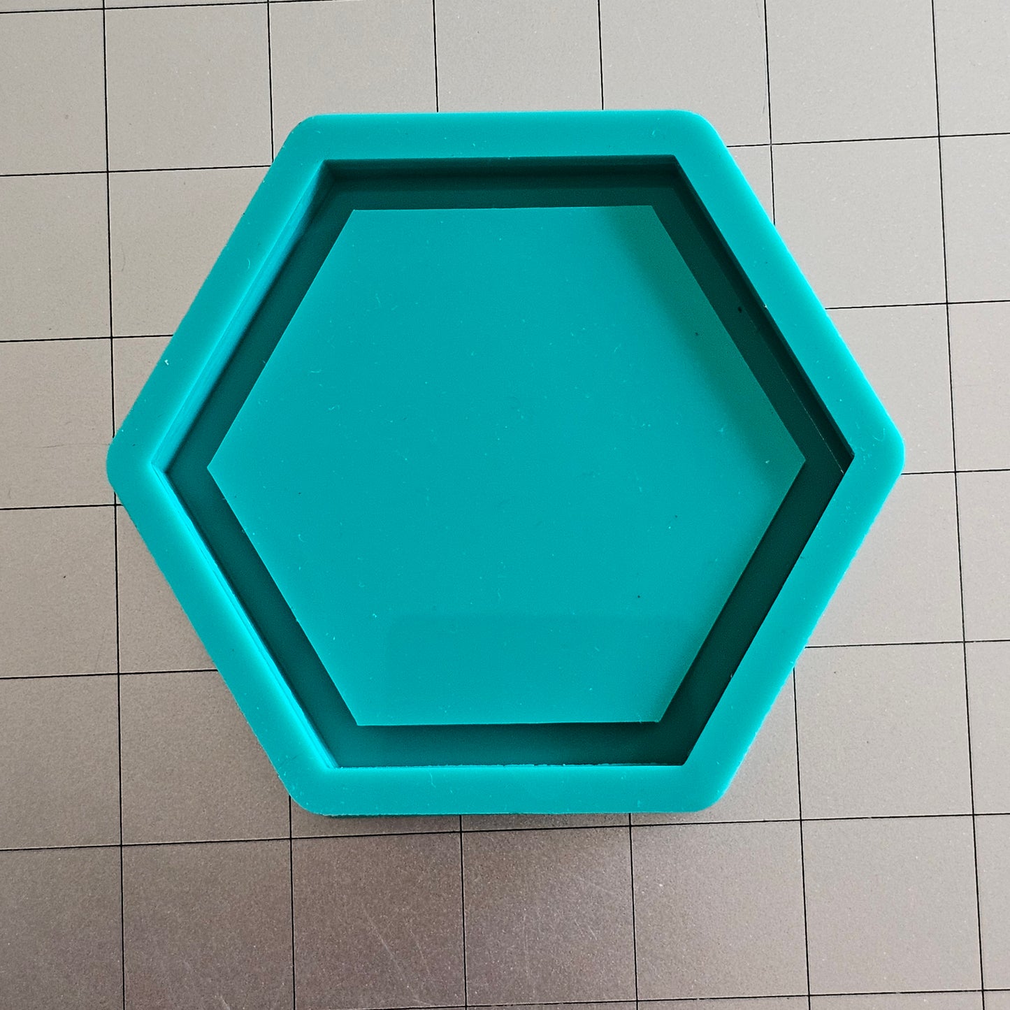 Hexagon Coaster w/ Lip Mold