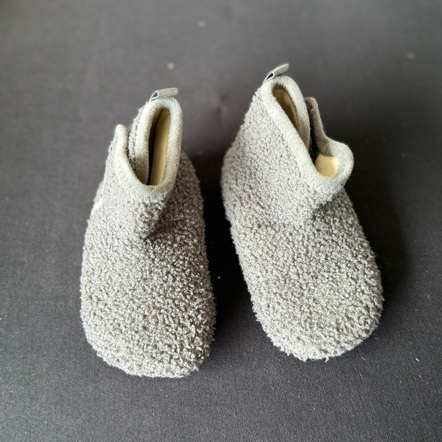 Kids House Shoes Play Condition