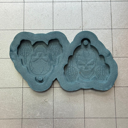 Skull Fingers Earrings Mold