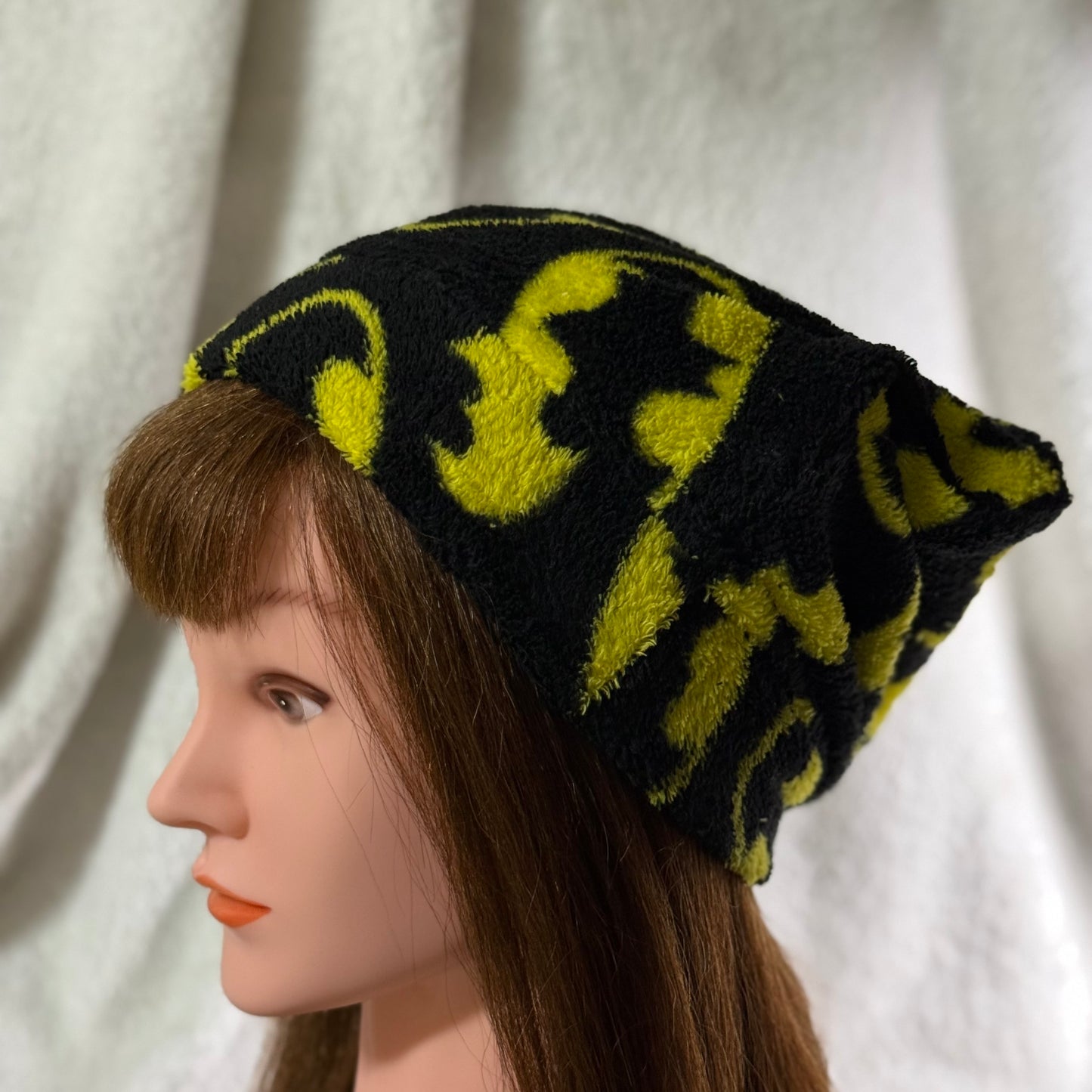 Dark Hero Fleece Slouch Beanie – Upcycled Cozy Winter Hat