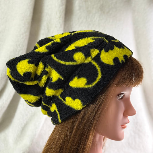 Dark Hero Fleece Slouch Beanie – Upcycled Cozy Winter Hat