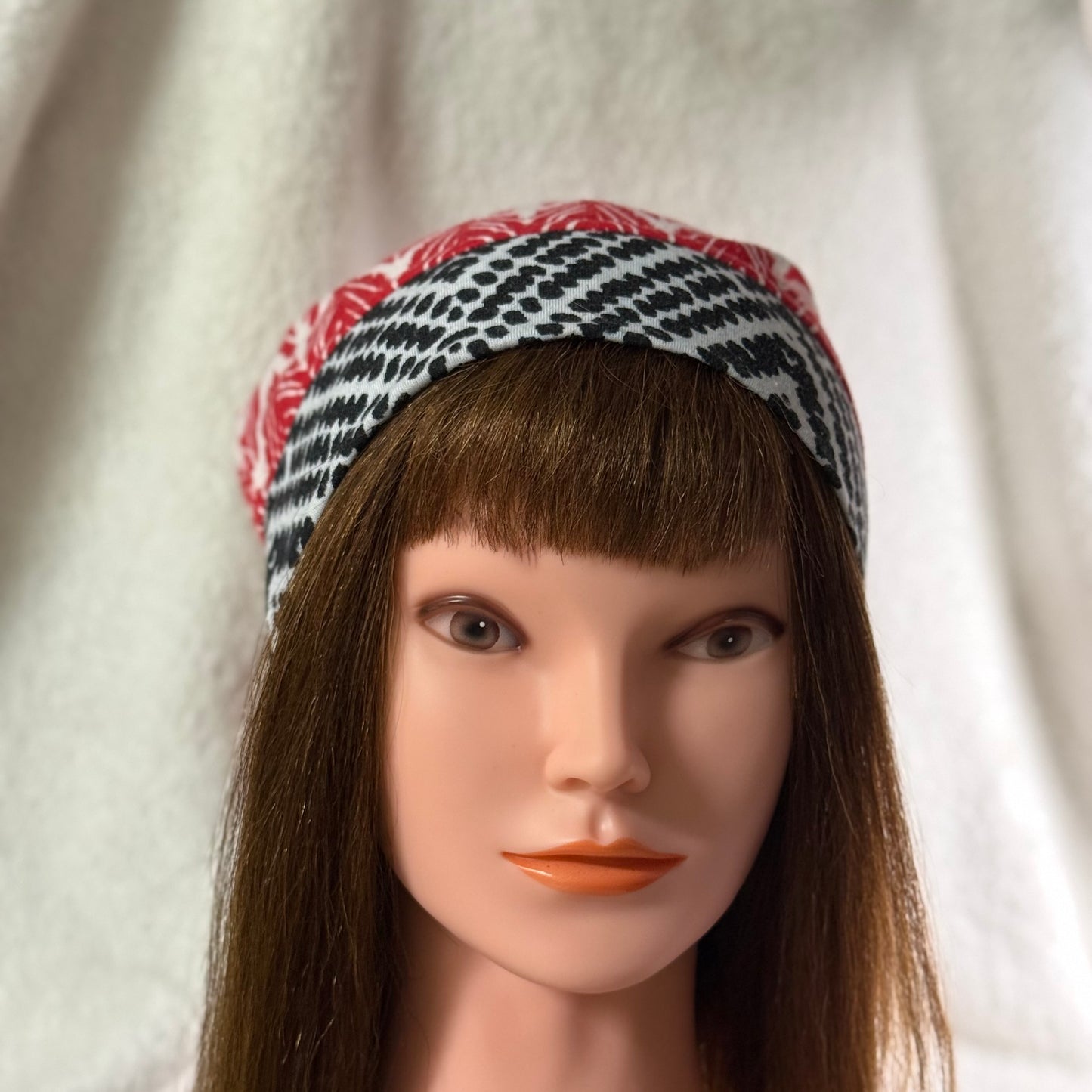 Black & Red Geometric Lightweight Slouch Beanie – Upcycled Everyday Hat