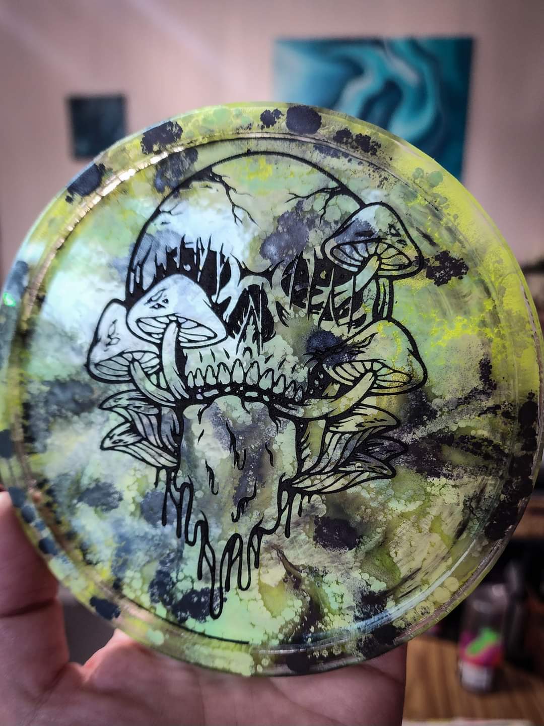 Trippy Skull & Mushroom Tray Mold KCRESINSHOP
