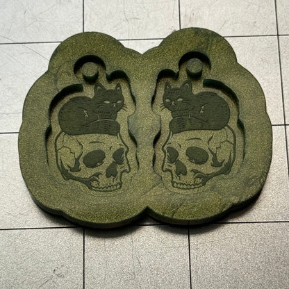 Cat on Skull Earrings Mold
