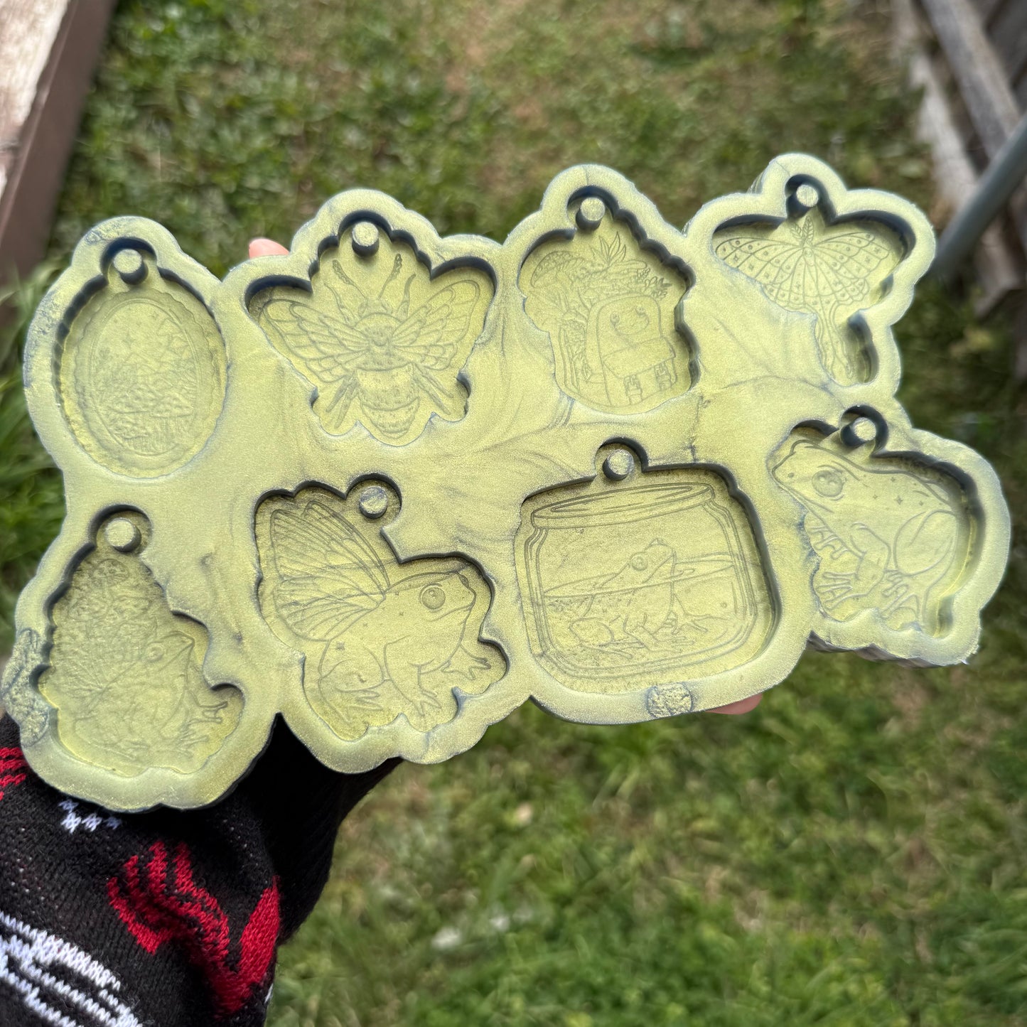 Goblincore Keychain Palette Mold