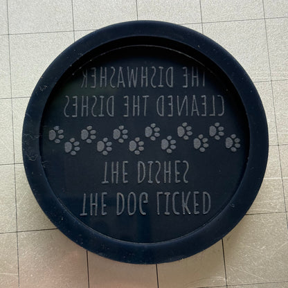 The Dog Licked The Dishes Dishwasher Magnet Mold