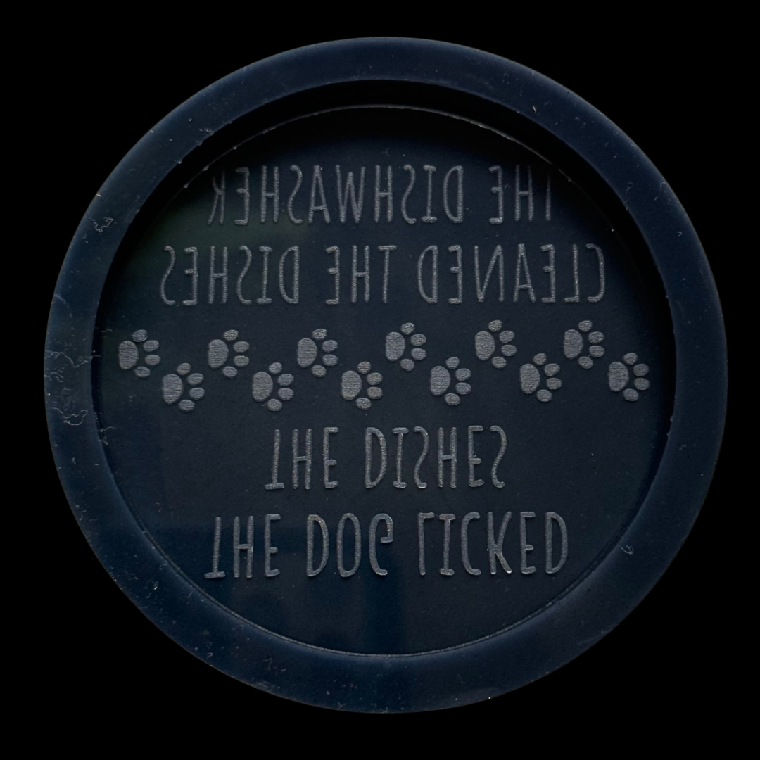 The Dog Licked The Dishes Dishwasher Magnet Mold